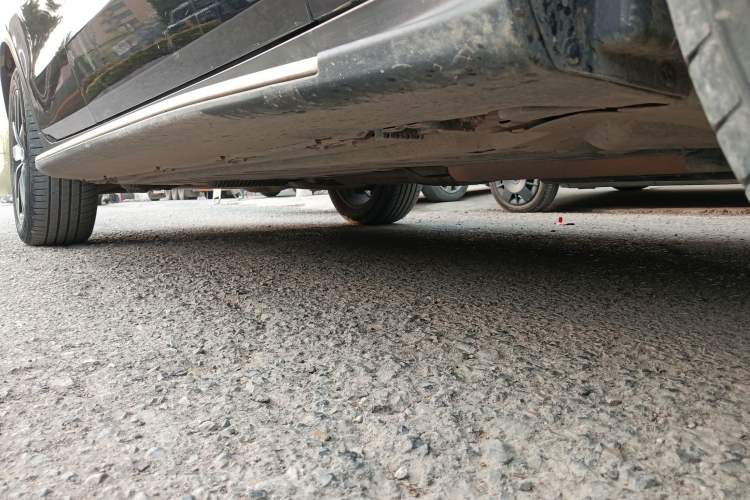 Used Mercedes-Benz GLC 2020 Facelift GLC 300 L 4MATIC Dynamic Edition Right Side Sill