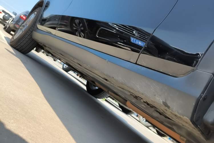 Used Mercedes-Benz GLC 2020 GLC 260 L 4MATIC Luxury Model Right Side Sill