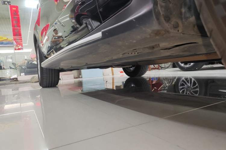 Used Mercedes-Benz GLC 2020 GLC 260 L 4MATIC Dynamic Model Right Side Sill
