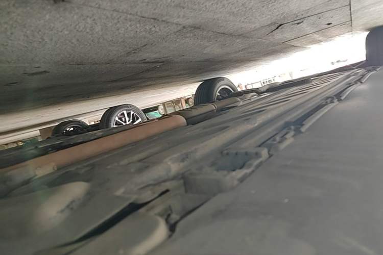 Used Mercedes-Benz GLC 2020 GLC 260 L 4MATIC Dynamic Model Right Side Sill