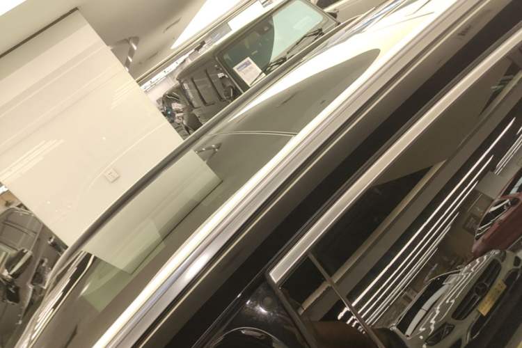 Used Mercedes-Benz GLC 2020 Facelift GLC 300 L 4MATIC Dynamic Edition Roof