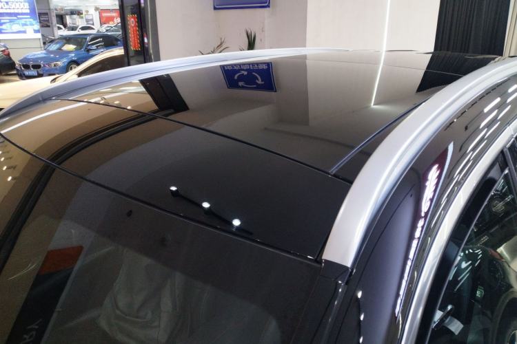 Used Mercedes-Benz GLC 2020 GLC 300 L 4MATIC Luxury Model Roof