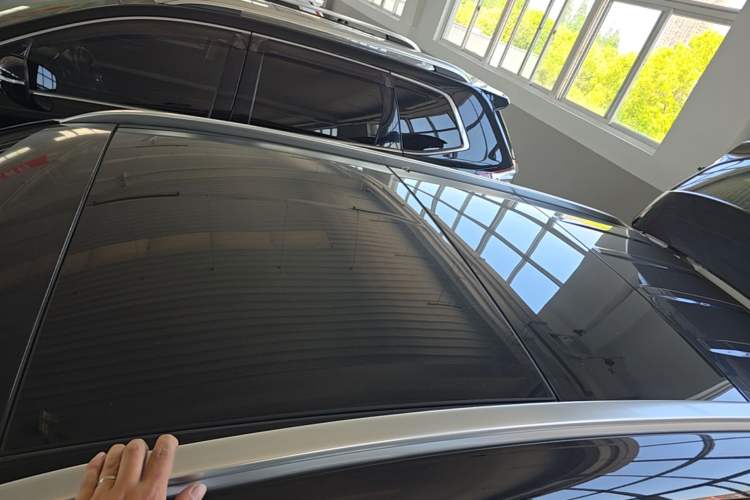 Used Mercedes-Benz GLC 2020 Facelift GLC 300 L 4MATIC Dynamic Edition Roof