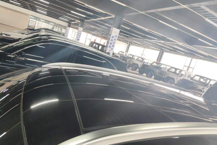 Used Mercedes-Benz GLC 2020 GLC 300 L 4MATIC Luxury Model Roof
