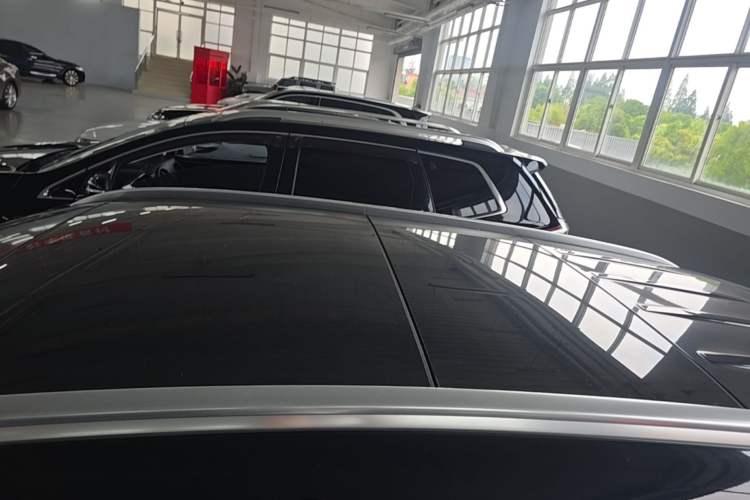 Used Mercedes-Benz GLC 2020 Facelift GLC 300 L 4MATIC Dynamic Edition Roof