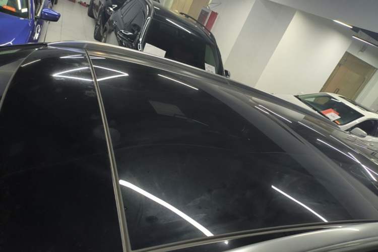 Used Mercedes-Benz GLC 2020 Facelift GLC 260 L 4MATIC Luxury Edition Roof