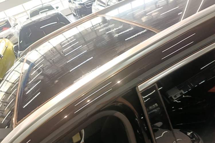 Used Mercedes-Benz GLC 2020 Facelift GLC 260 L 4MATIC Luxury Edition Roof