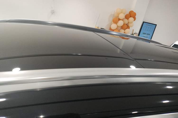 Used Mercedes-Benz GLC 2020 GLC 260 L 4MATIC Luxury Model Roof
