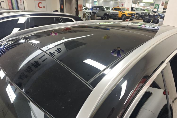 Used Mercedes-Benz GLC 2020 Facelifted GLC 260 L 4MATIC Dynamic Edition Roof