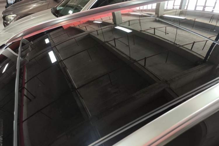 Used Mercedes-Benz GLC 2020 Facelifted GLC 260 L 4MATIC Dynamic Edition Roof