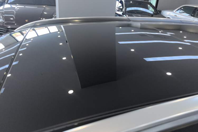 Used Mercedes-Benz GLC 2020 Facelifted GLC 260 L 4MATIC Dynamic Edition Roof