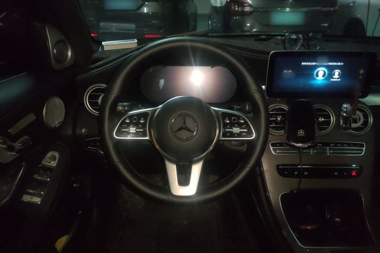 Used Mercedes-Benz GLC 2020 GLC 300 L 4MATIC Dynamic Edition Steering Wheel
