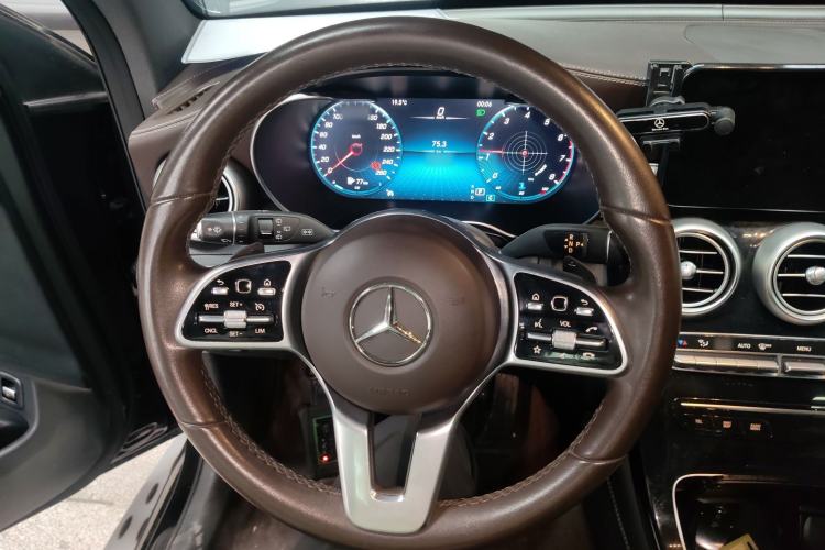 Used Mercedes-Benz GLC 2020 Facelifted GLC 260 L 4MATIC Dynamic Edition Steering Wheel