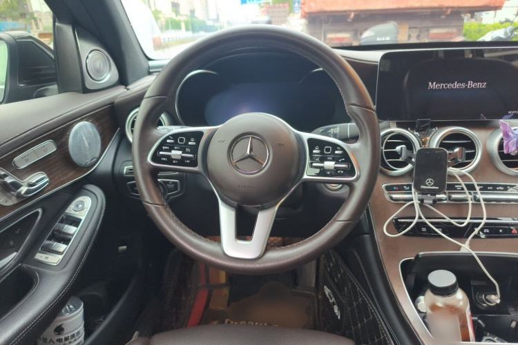 Used Mercedes-Benz GLC 2020 Facelift GLC 300 L 4MATIC Dynamic Edition Steering Wheel