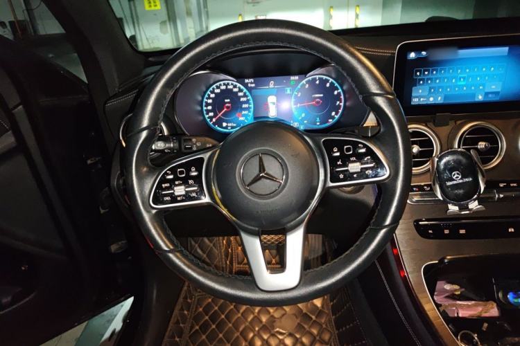 Used Mercedes-Benz GLC 2020 GLC 300 L 4MATIC Dynamic Edition Steering Wheel