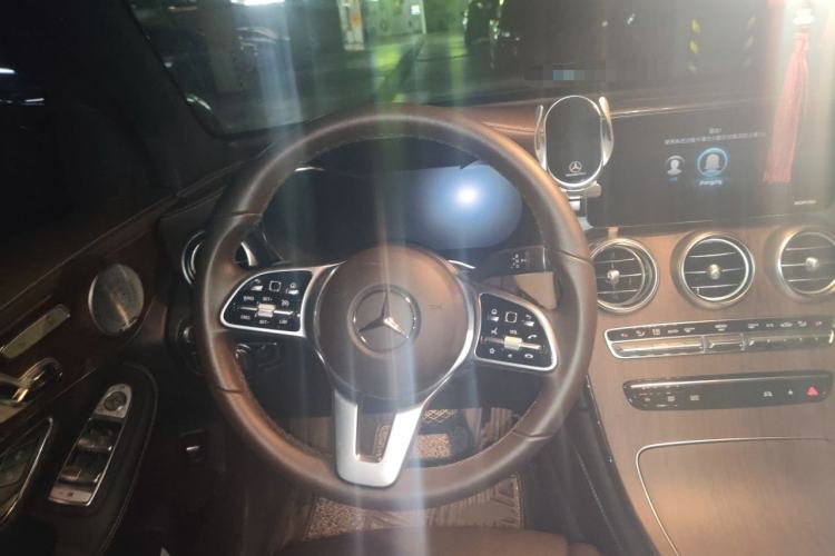Used Mercedes-Benz GLC 2020 Facelift GLC 300 L 4MATIC Dynamic Edition Steering Wheel