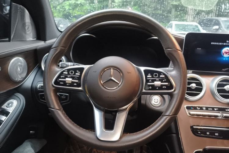 Used Mercedes-Benz GLC 2020 GLC 260 L 4MATIC Luxury Model Steering Wheel