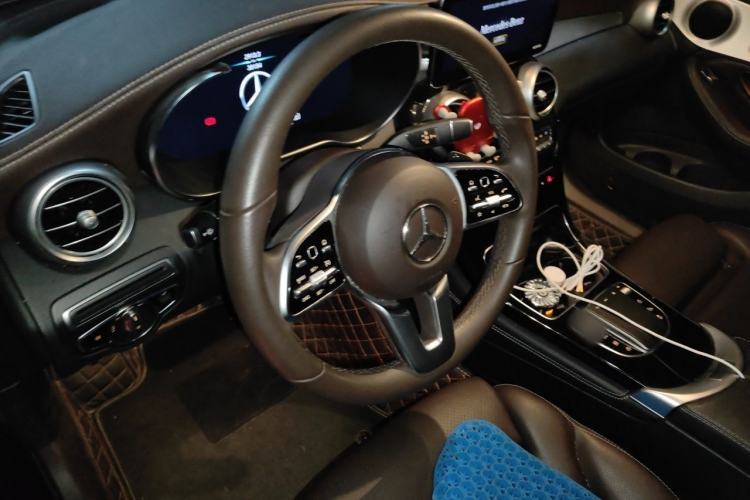 Used Mercedes-Benz GLC 2020 Facelifted GLC 260 L 4MATIC Dynamic Edition Steering Wheel