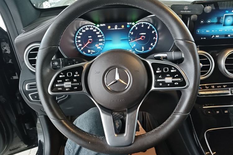 Used Mercedes-Benz GLC 2020 Facelifted GLC 260 L 4MATIC Dynamic Edition Steering Wheel