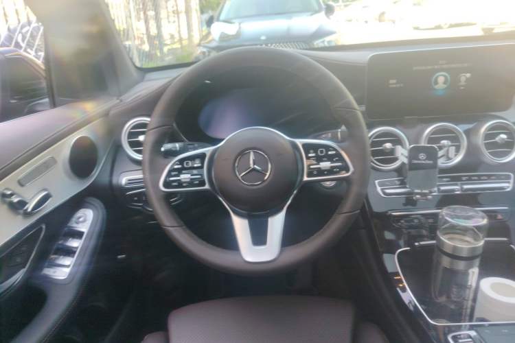 Used Mercedes-Benz GLC 2020 Facelifted GLC 260 L 4MATIC Dynamic Edition Steering Wheel