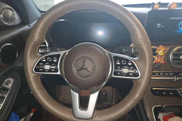 Used Mercedes-Benz GLC 2020 GLC 260 L 4MATIC Luxury Model Steering Wheel