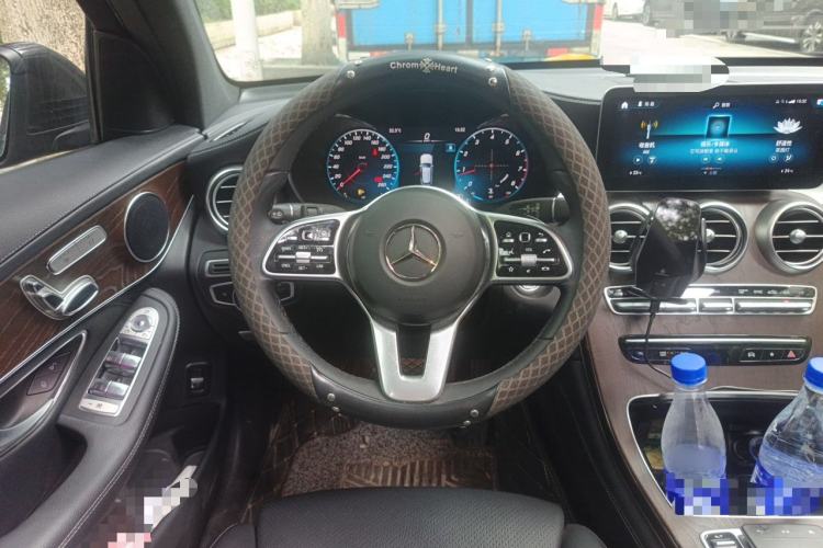 Used Mercedes-Benz GLC 2020 GLC 260 L 4MATIC Luxury Model Steering Wheel