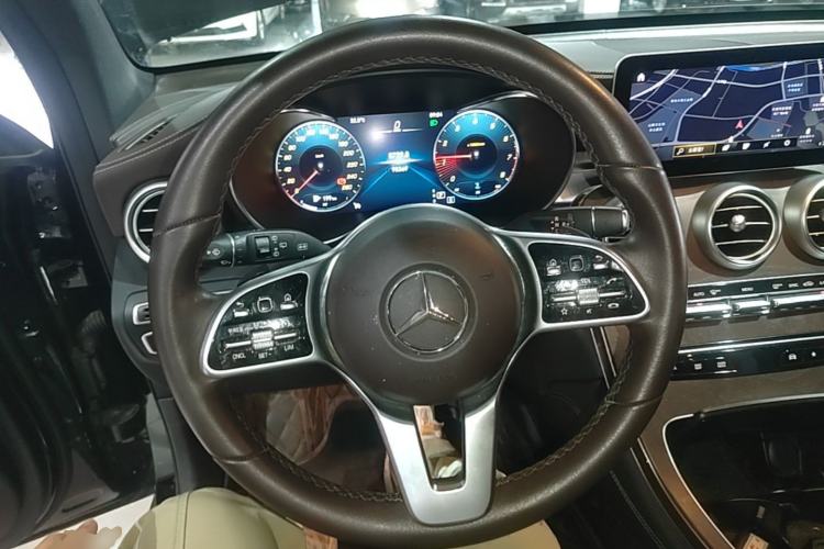 Used Mercedes-Benz GLC 2020 GLC 260 L 4MATIC Luxury Model Steering Wheel