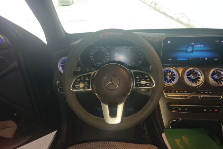 Used Mercedes-Benz GLC 2020 Facelifted GLC 260 L 4MATIC Dynamic Edition Steering Wheel
