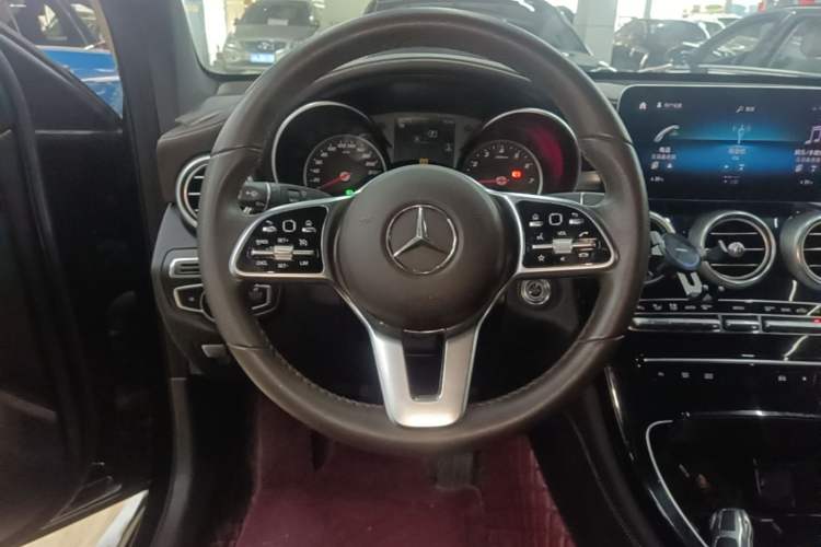 Used Mercedes-Benz GLC 2020 GLC 260 L 4MATIC Dynamic Model Steering Wheel