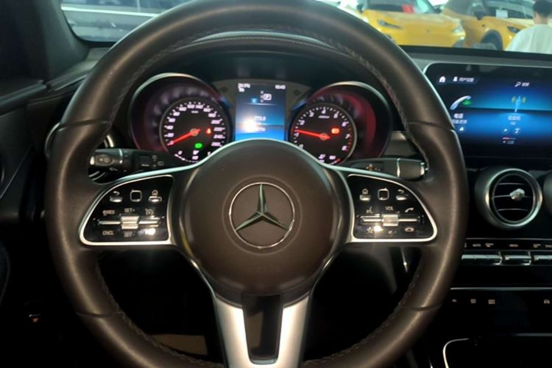 Used Mercedes-Benz GLC 2020 GLC 260 L 4MATIC Dynamic Model Steering Wheel