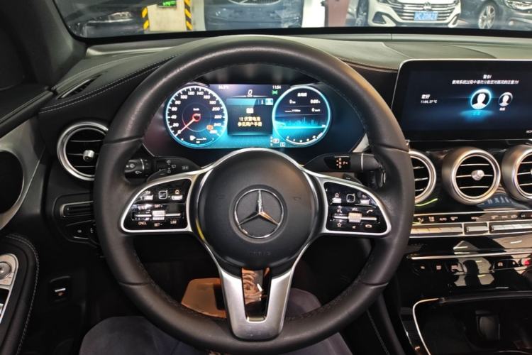Used Mercedes-Benz GLC 2020 Facelifted GLC 260 L 4MATIC Dynamic Edition Steering Wheel