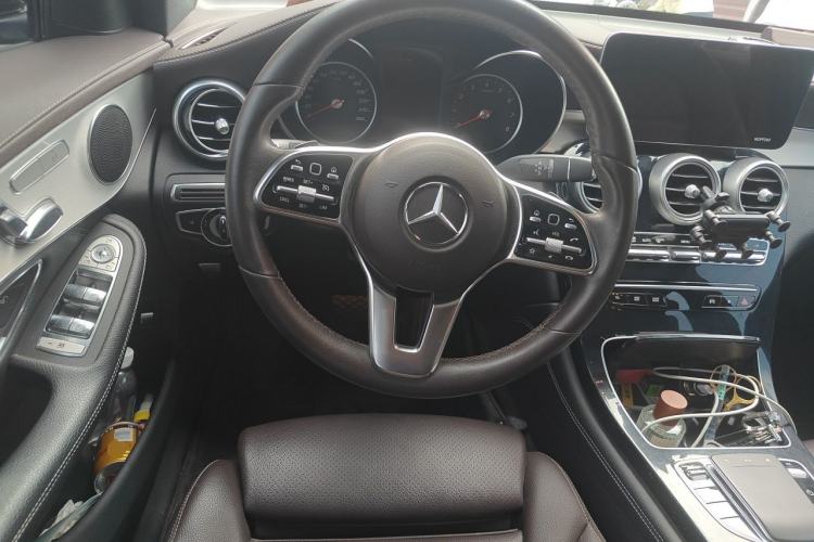 Used Mercedes-Benz GLC 2020 GLC 260 L 4MATIC Dynamic Model Steering Wheel