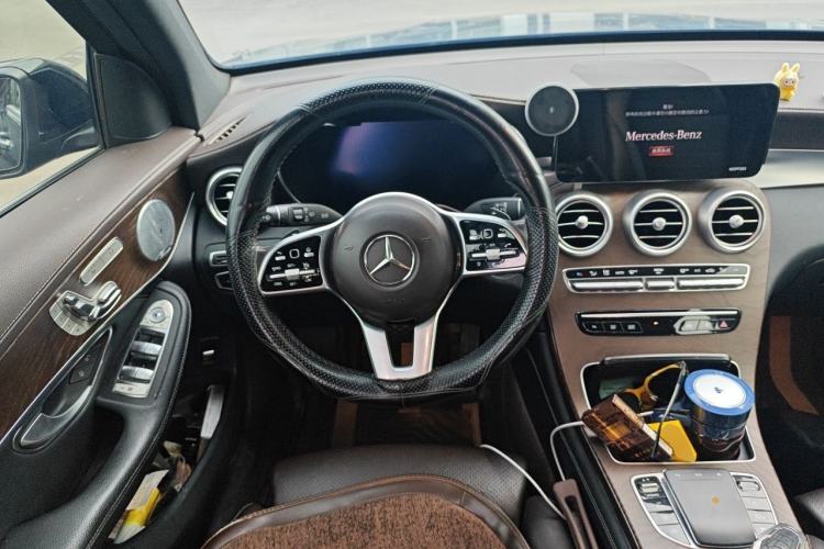 Used Mercedes-Benz GLC 2020 Facelift GLC 300 L 4MATIC Dynamic Edition Steering Wheel