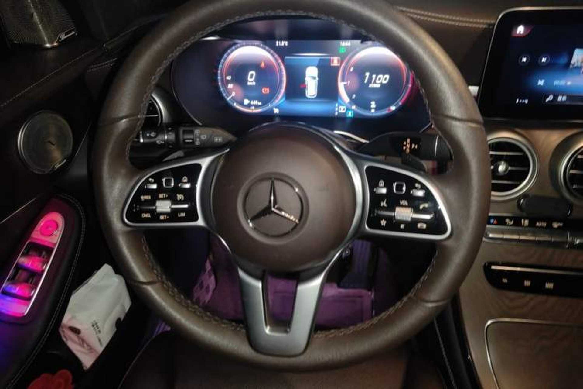Used Mercedes-Benz GLC 2020 Facelift GLC 260 L 4MATIC Luxury Edition Steering Wheel