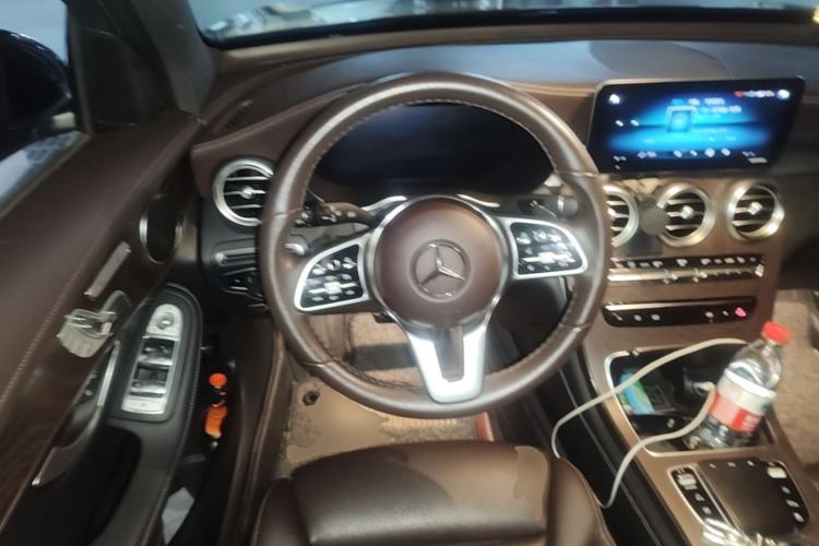 Used Mercedes-Benz GLC 2020 Facelift GLC 300 L 4MATIC Dynamic Edition Steering Wheel