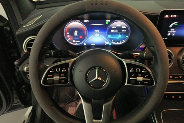 Used Mercedes-Benz GLC 2020 Facelift GLC 300 L 4MATIC Dynamic Edition Steering Wheel