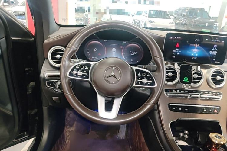 Used Mercedes-Benz GLC 2020 GLC 300 L 4MATIC Dynamic Edition Steering Wheel