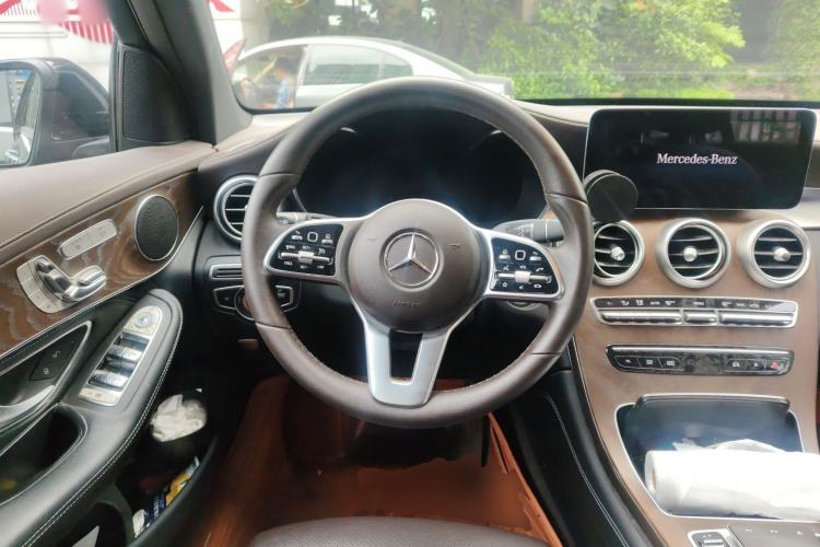 Used Mercedes-Benz GLC 2020 GLC 300 L 4MATIC Dynamic Edition Steering Wheel