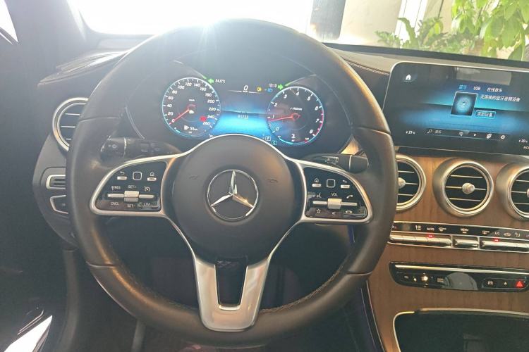 Used Mercedes-Benz GLC 2020 Facelift GLC 300 L 4MATIC Dynamic Edition Steering Wheel