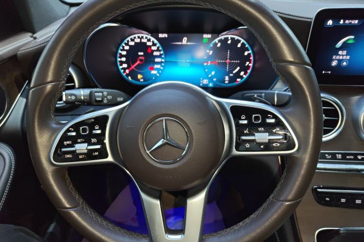 Used Mercedes-Benz GLC 2020 GLC 260 L 4MATIC Luxury Model Steering Wheel