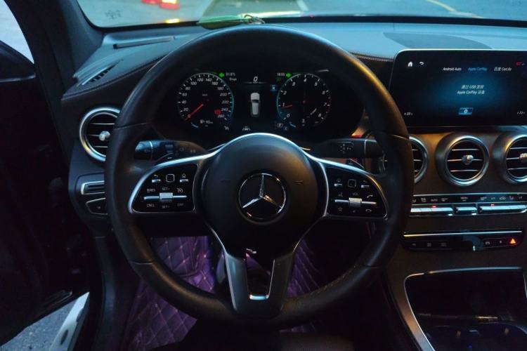 Used Mercedes-Benz GLC 2020 Facelift GLC 300 L 4MATIC Dynamic Edition Steering Wheel