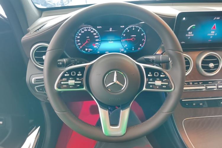 Used Mercedes-Benz GLC 2020 GLC 300 L 4MATIC Dynamic Edition Steering Wheel