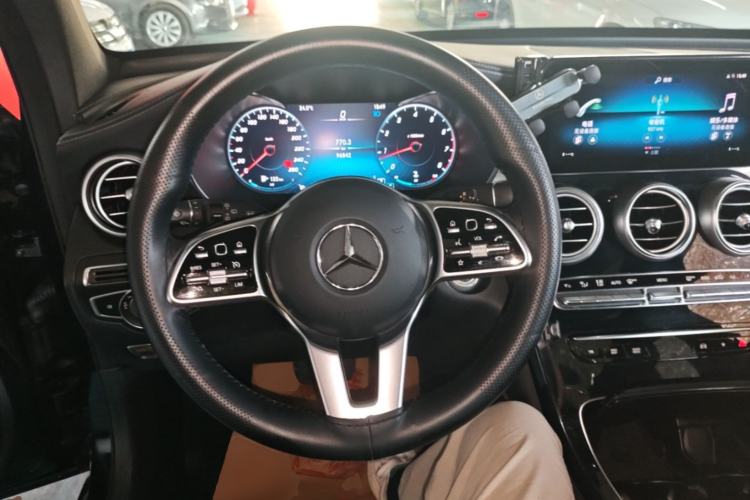 Used Mercedes-Benz GLC 2020 Facelifted GLC 260 L 4MATIC Dynamic Edition Steering Wheel