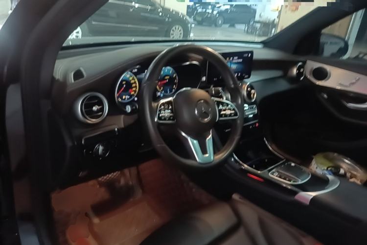 Used Mercedes-Benz GLC 2020 Facelifted GLC 260 L 4MATIC Dynamic Edition Steering Wheel