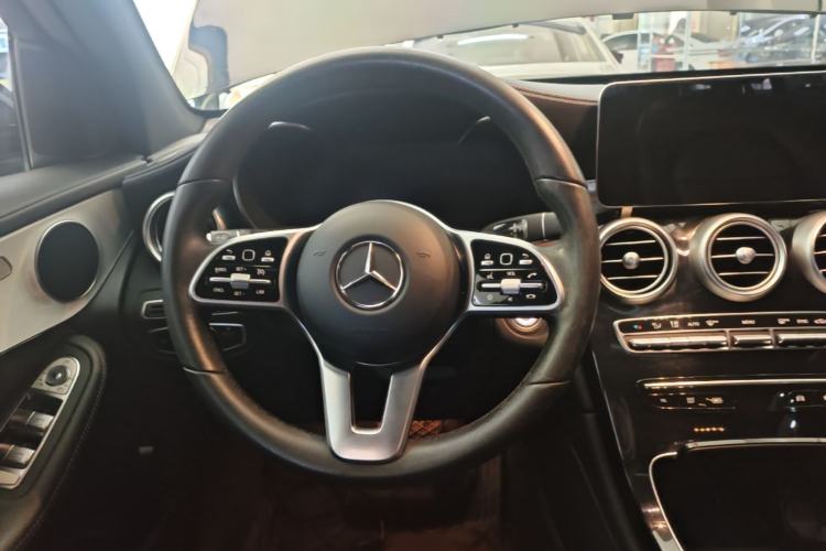 Used Mercedes-Benz GLC 2020 Facelifted GLC 260 L 4MATIC Dynamic Edition Steering Wheel