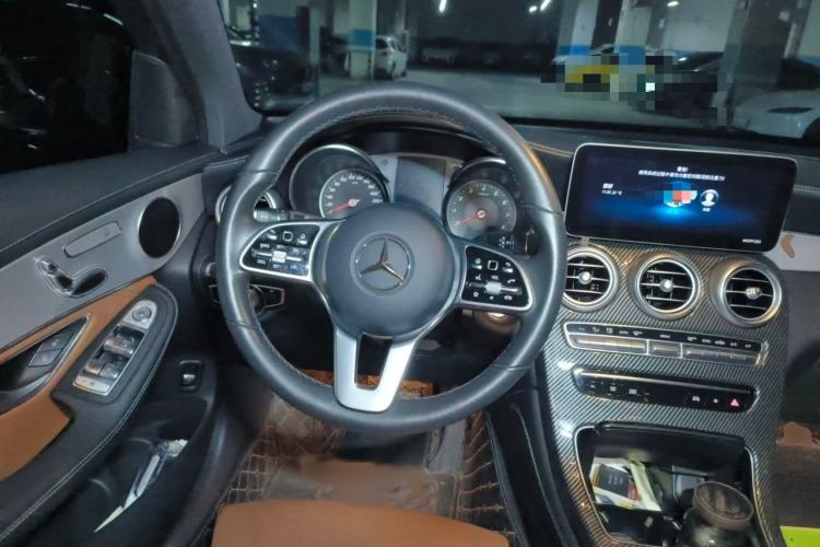 Used Mercedes-Benz GLC 2020 GLC 260 L 4MATIC Dynamic Model Steering Wheel