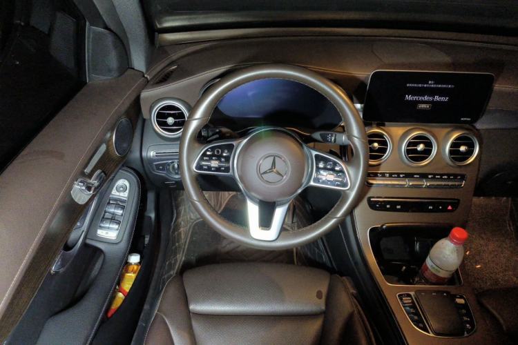Used Mercedes-Benz GLC 2020 GLC 300 L 4MATIC Dynamic Edition Steering Wheel
