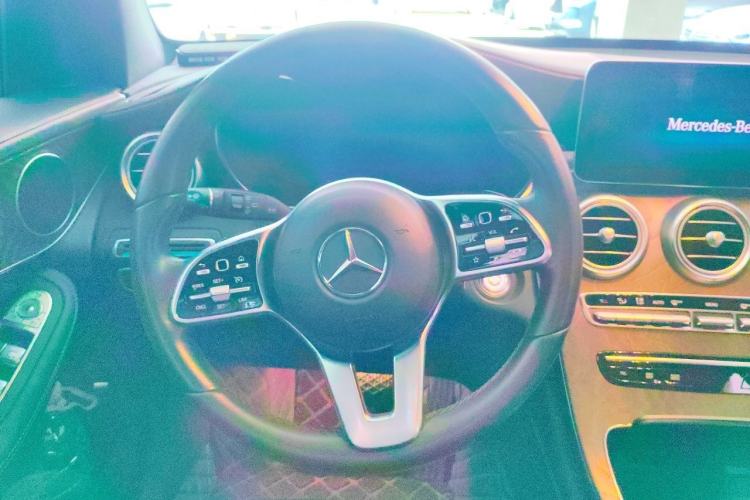 Used Mercedes-Benz GLC 2020 GLC 260 L 4MATIC Luxury Model Steering Wheel