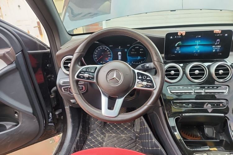 Used Mercedes-Benz GLC 2020 Facelifted GLC 260 L 4MATIC Dynamic Edition Steering Wheel