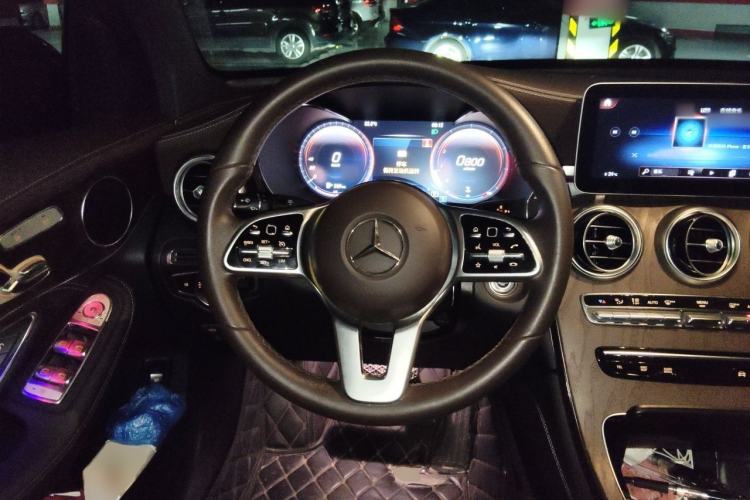 Used Mercedes-Benz GLC 2020 Facelift GLC 300 L 4MATIC Dynamic Edition Steering Wheel